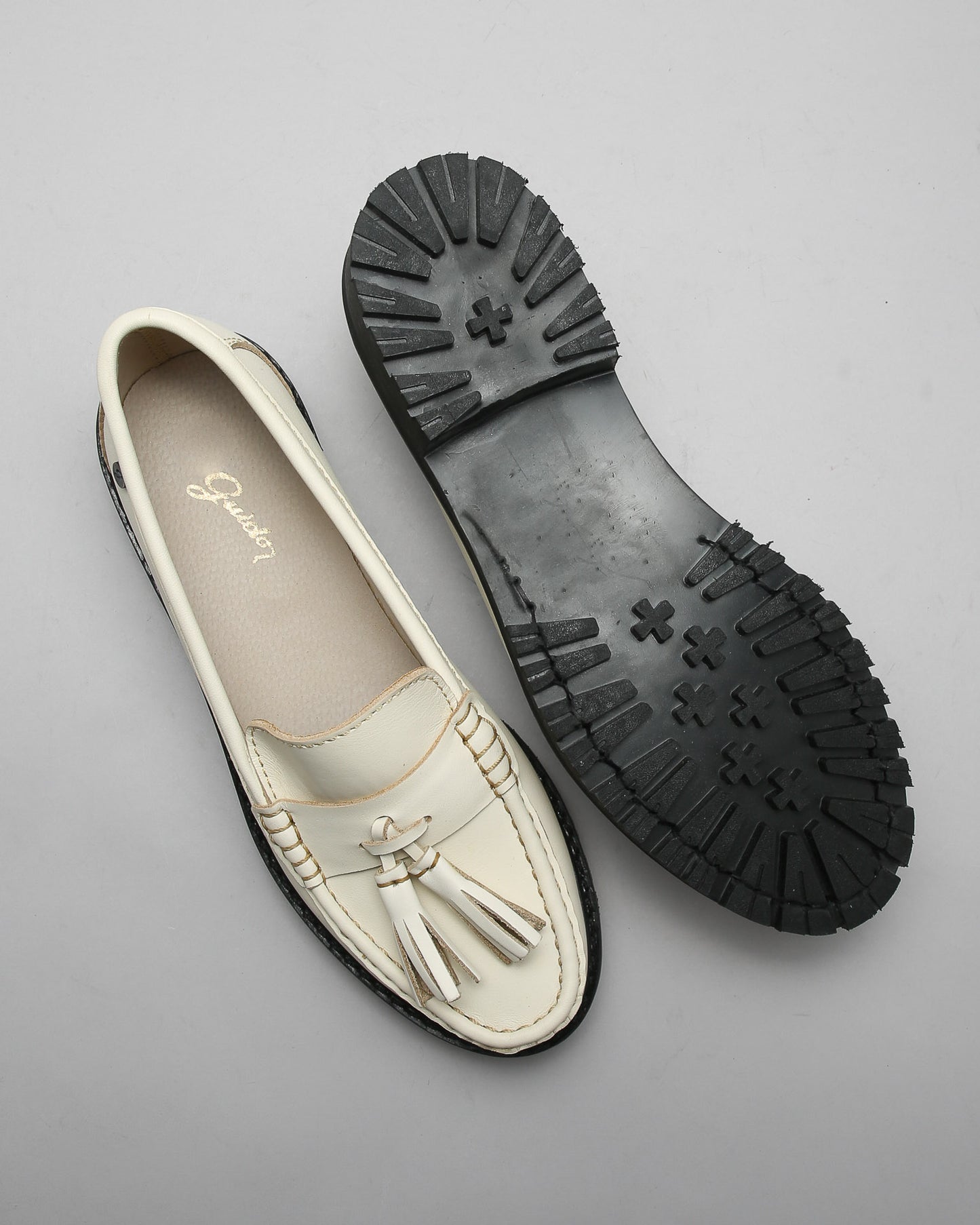Mocasín con Vincha Marfil