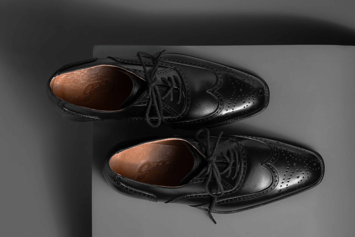 Zapato 1808 Picado Bigotera Negro