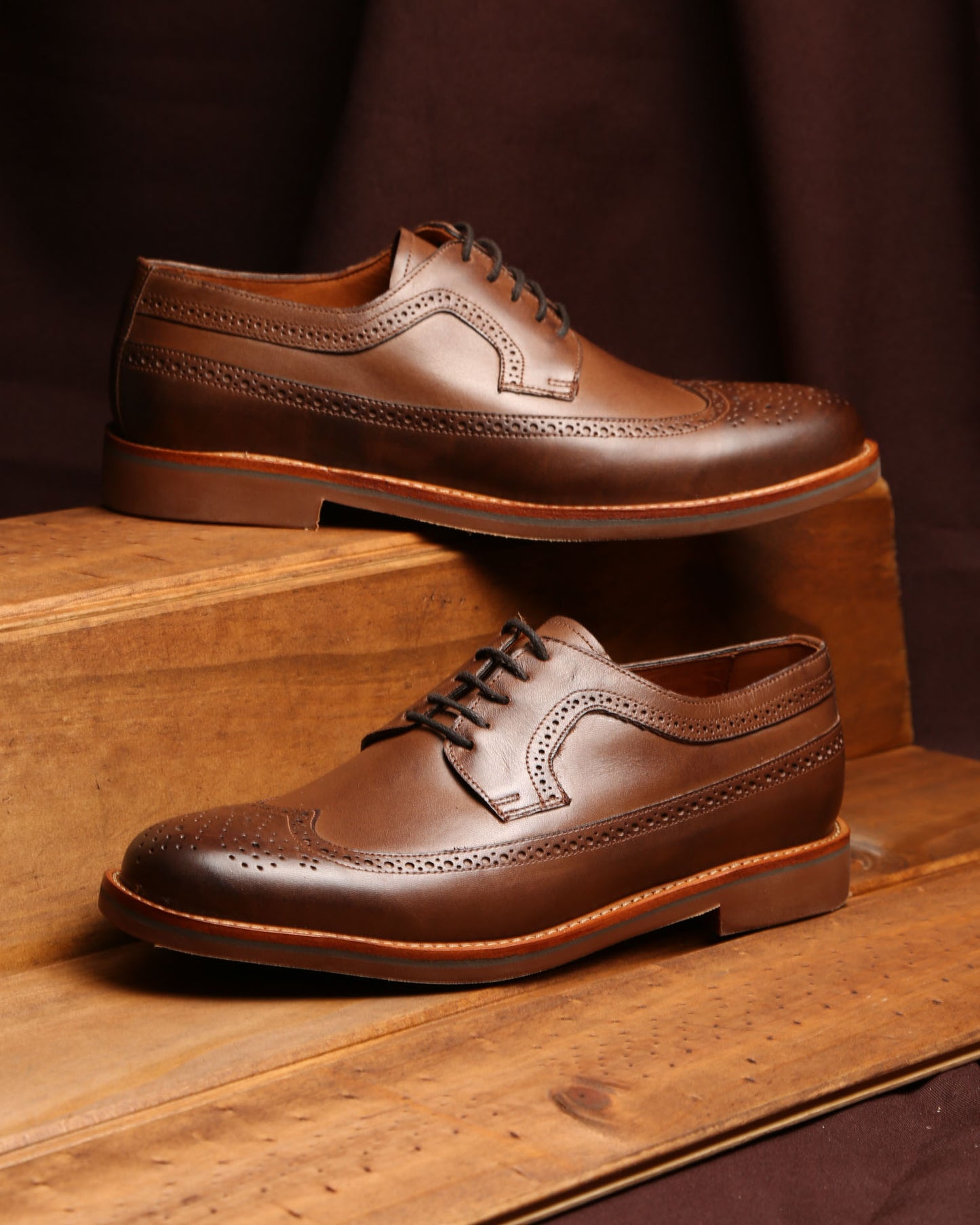 Zapato Picado con Goma Marrón
