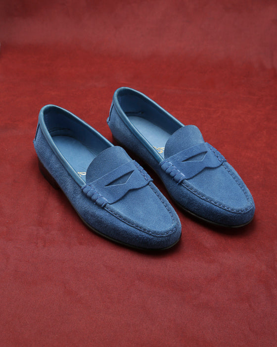 Mocasín Simple Suela con Vincha Triangular Gamuza Azul