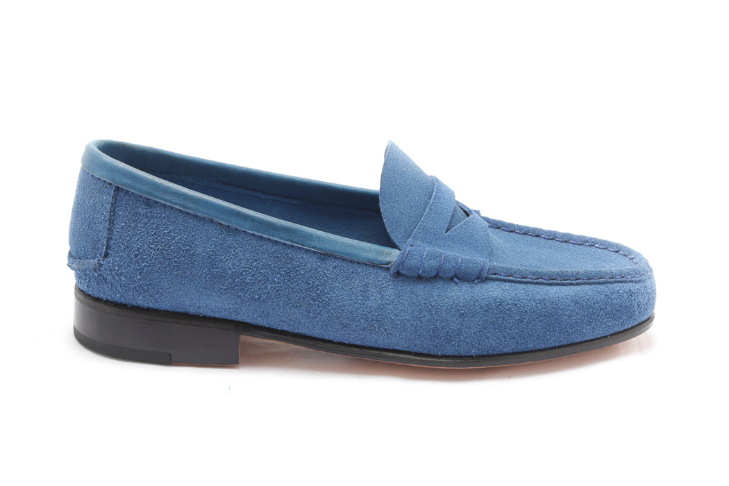 Mocasín Simple Suela con Vincha Triangular Gamuza Azul