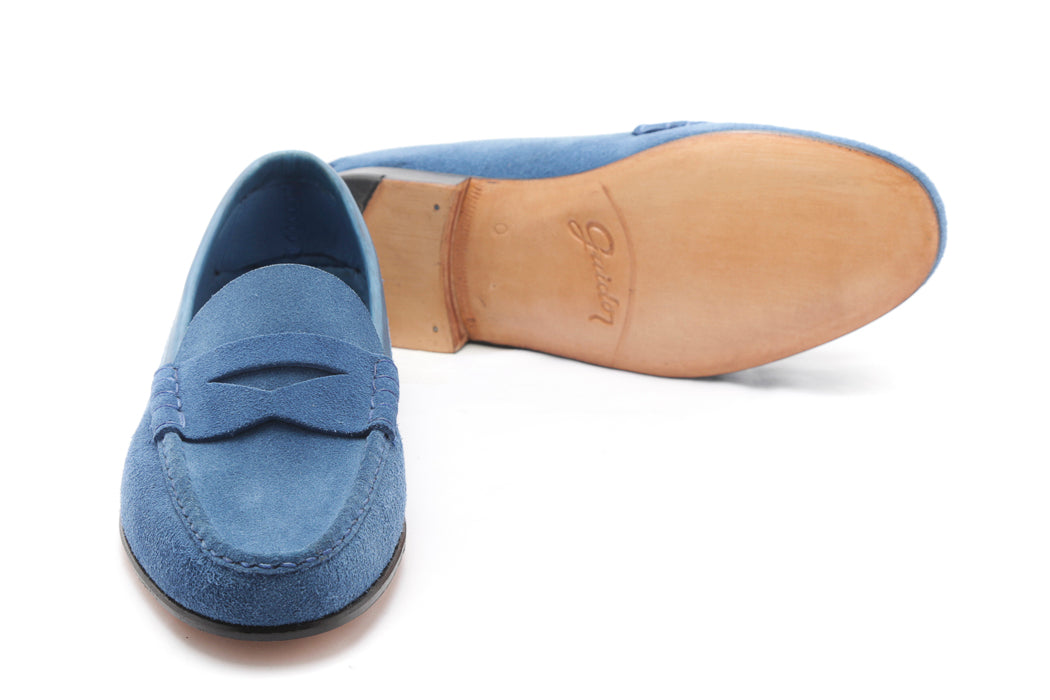 Mocasín Simple Suela con Vincha Triangular Gamuza Azul