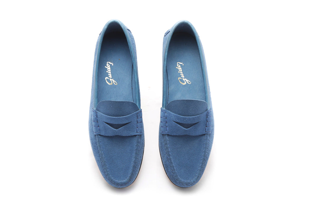 Mocasín Simple Suela con Vincha Triangular Gamuza Azul
