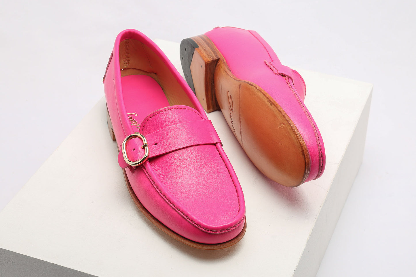 Mocasín 5320 Hebilla Fucsia