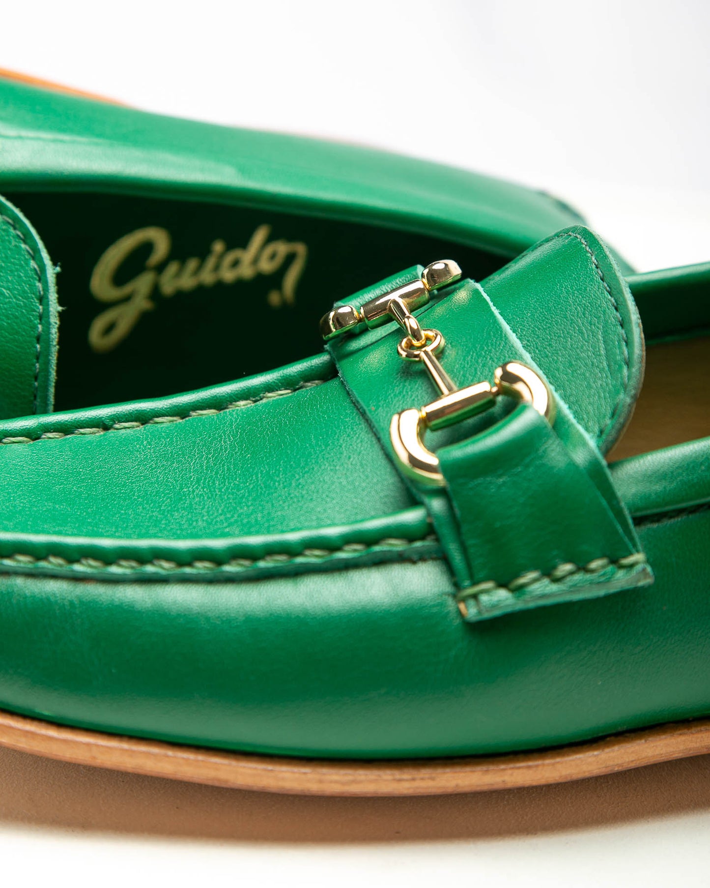 Mocasín 5324 con Herraje Verde