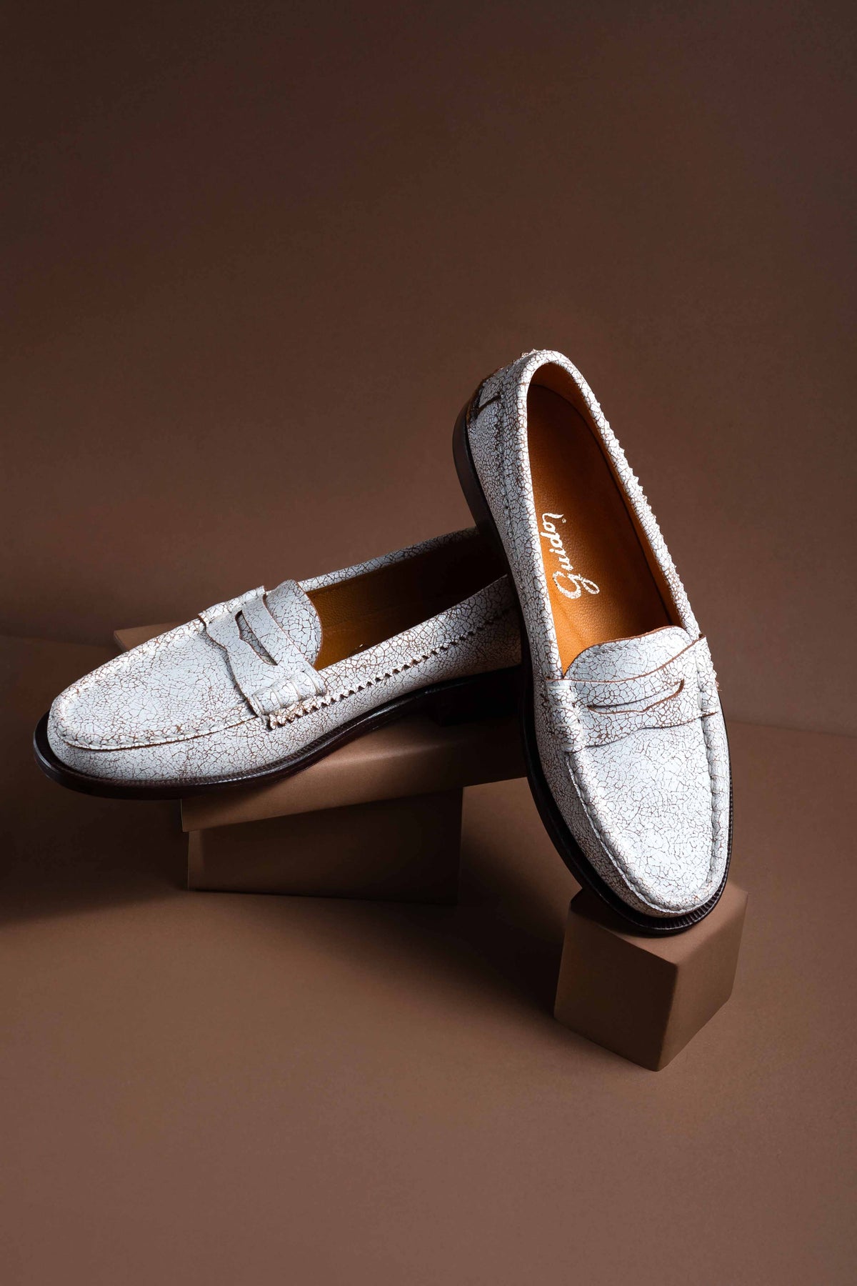 Mocasín 5379 Craquelado Blanco