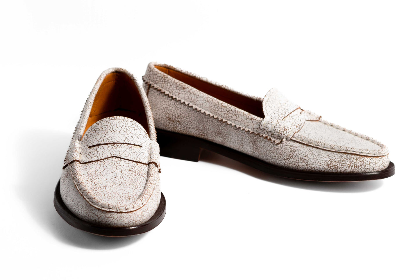 𝗣𝗥𝗘𝗩𝗘𝗡𝗧𝗔 - Mocasín 5379 Craquelado Blanco