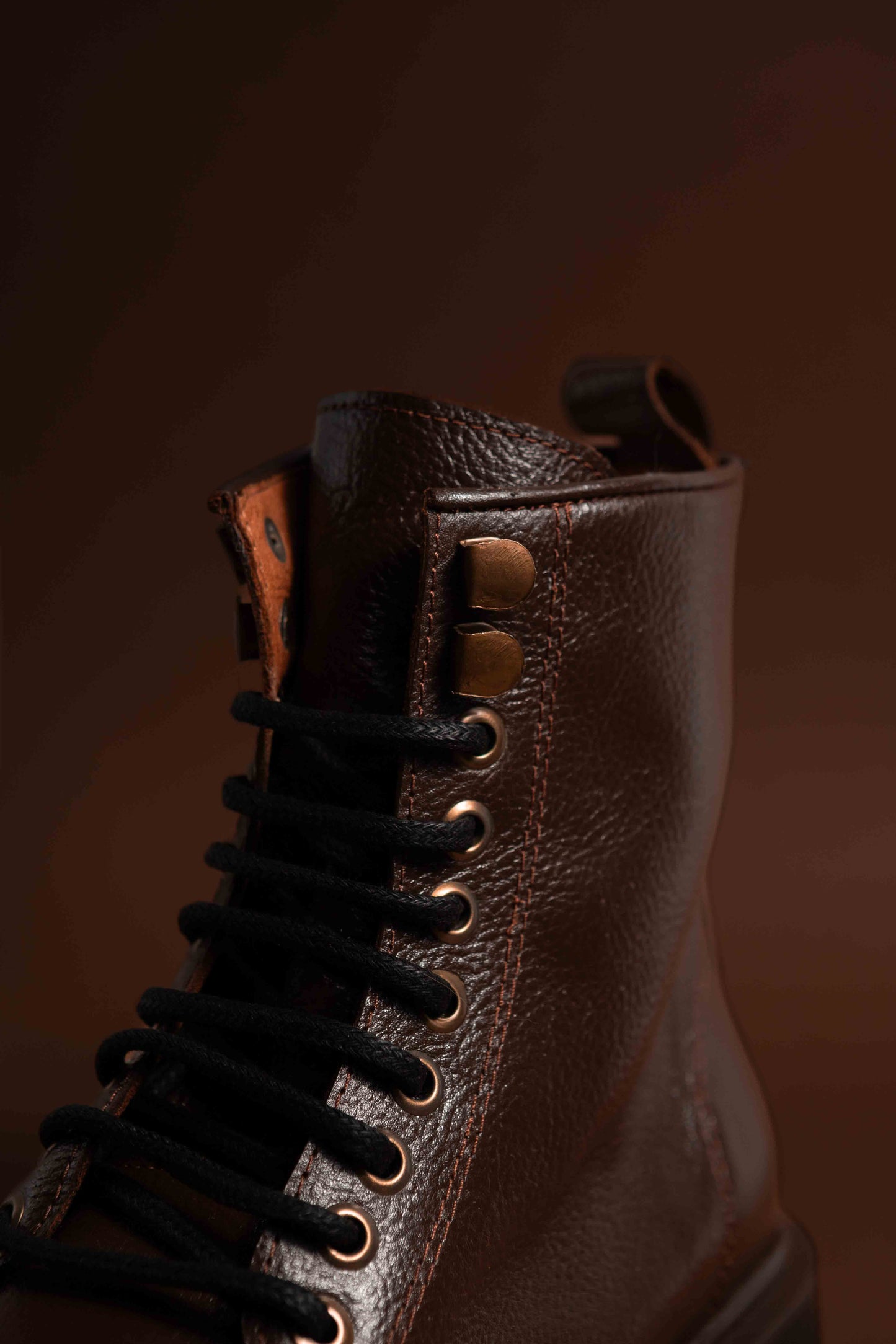 Bota Logan Marrón