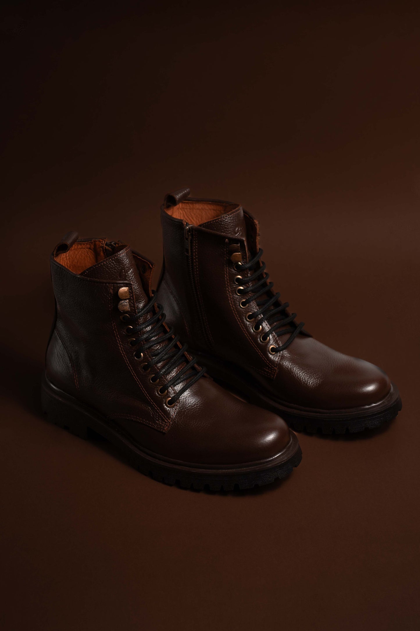 Bota Logan Marrón
