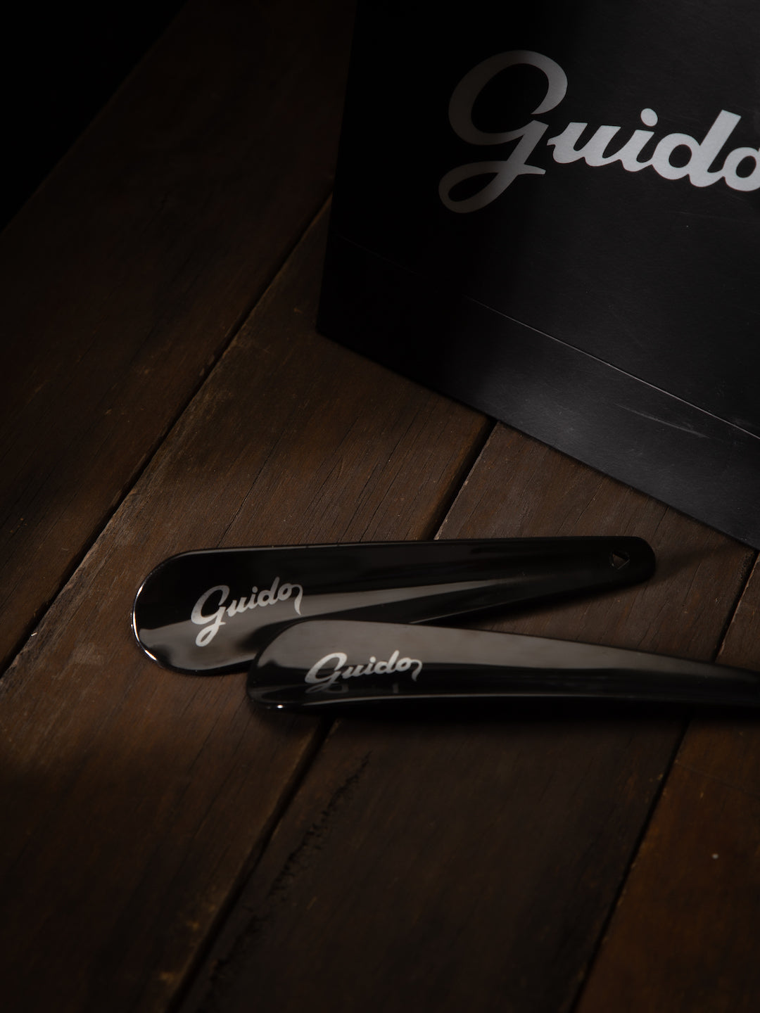 Calzador Guido Negro