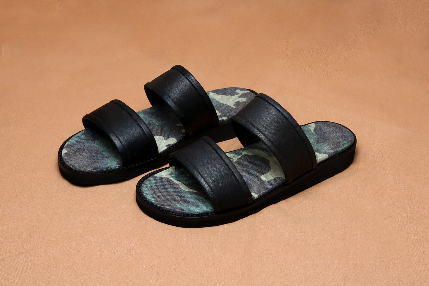 Sandalia Camo Negra