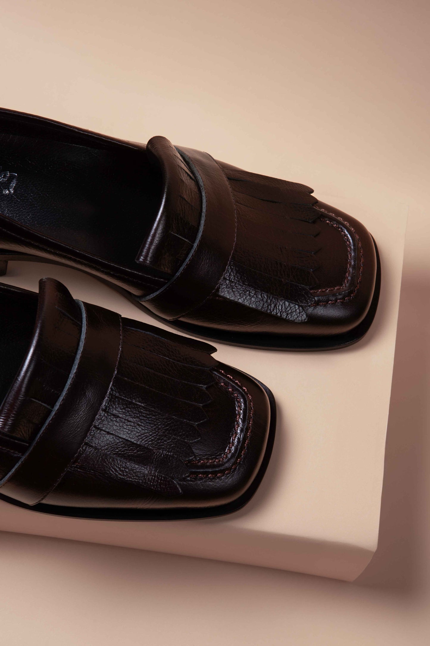 Mocasín Fleco Bruma Marrón