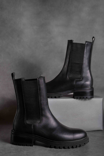 Bota Lupe Negro