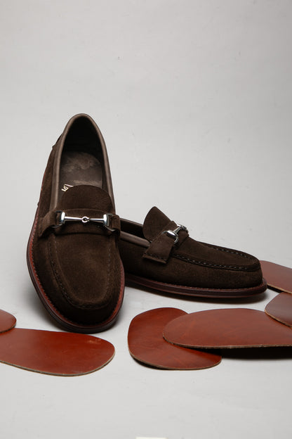 Mocasín Doble Suela 4224 con Herraje Gamuza Choco