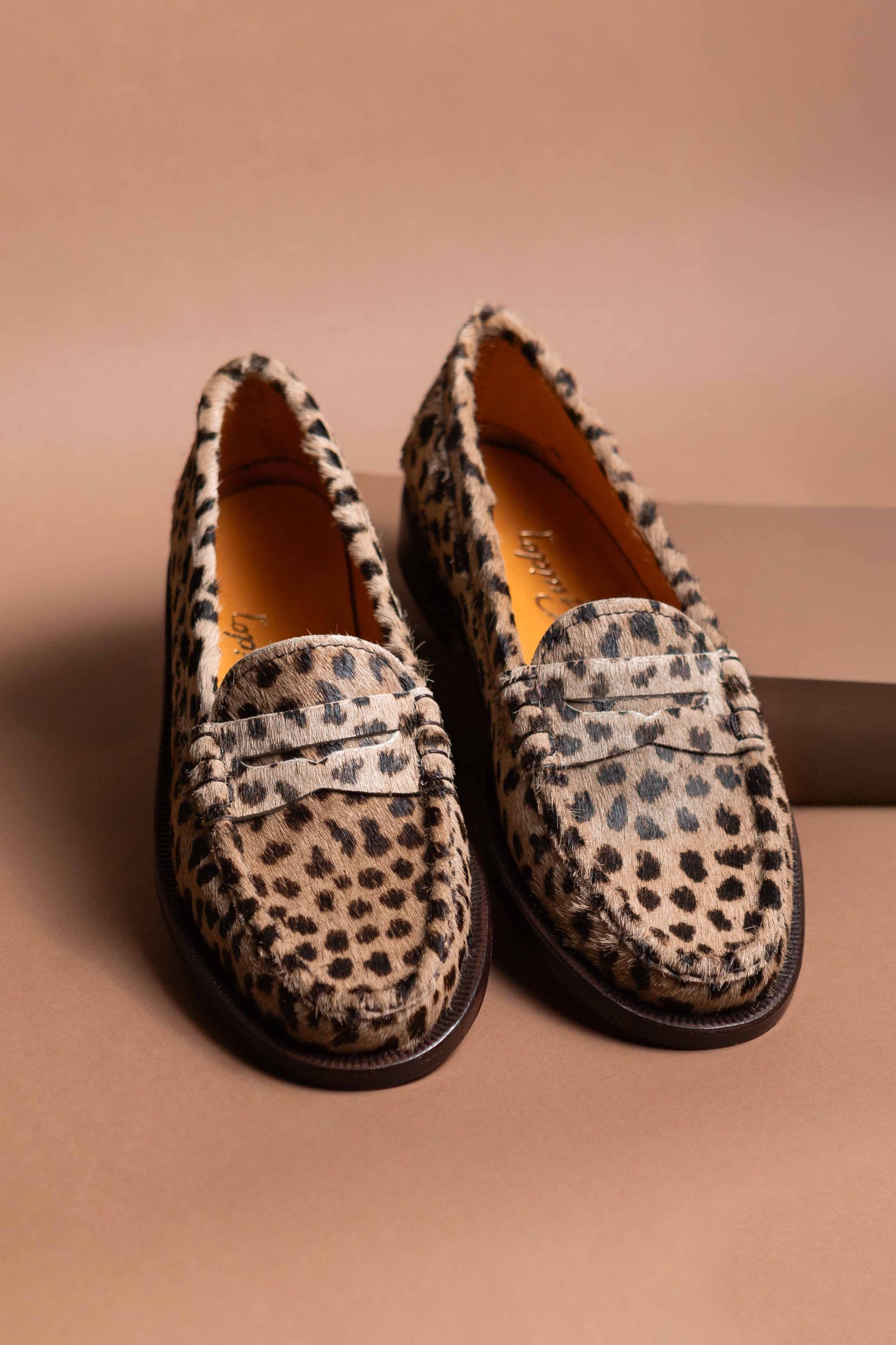 Mocasín 5379 Pelo Leopardo