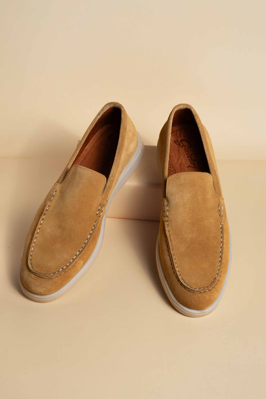 Loafer 701 Gamuza Maíz