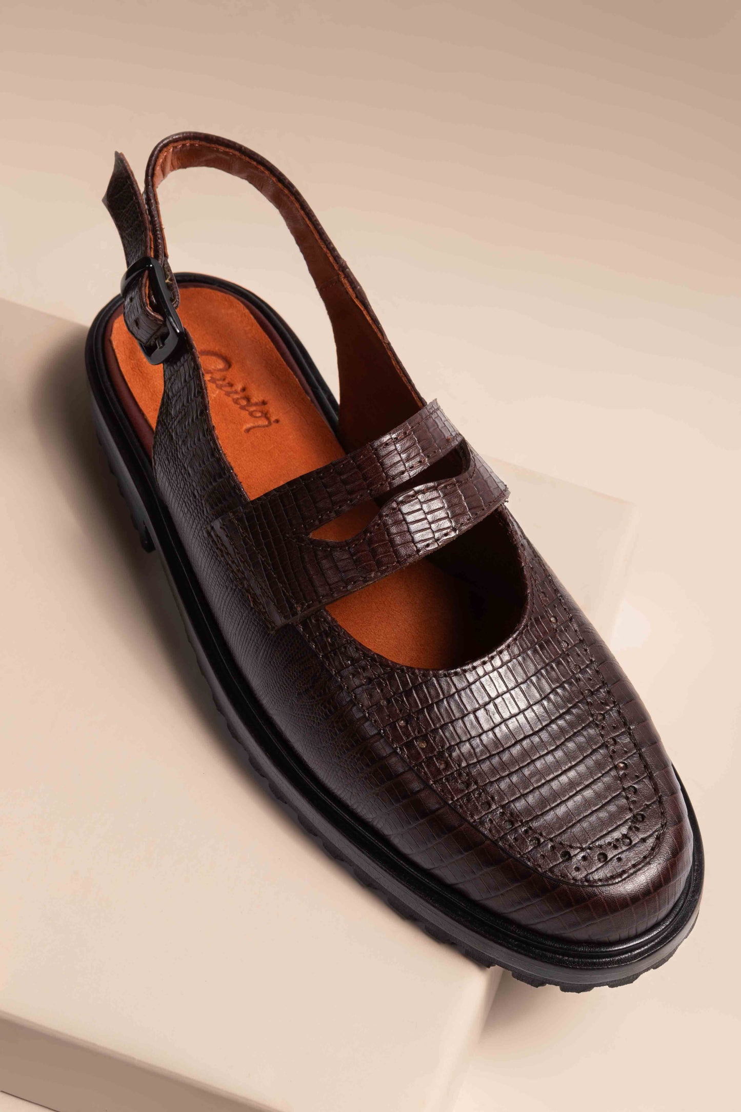 Zueco Mocasín René CR Marrón