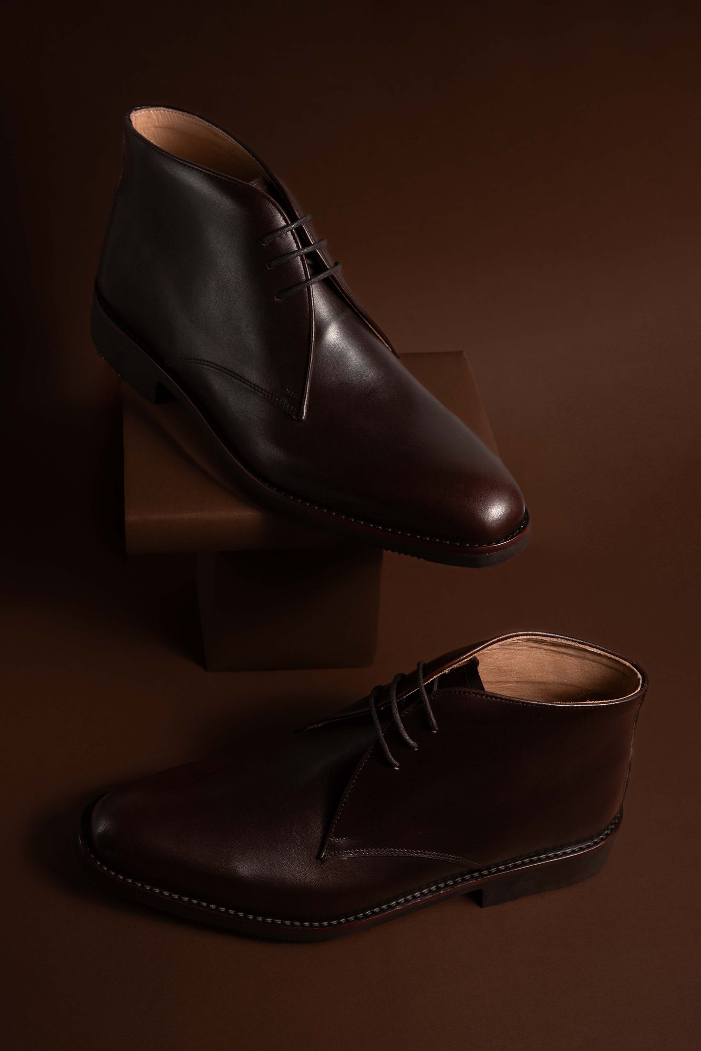 Bota 748 Chocolate