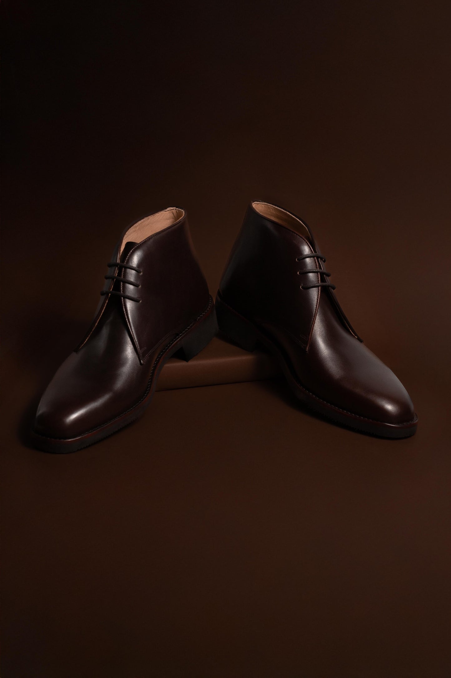 Bota 748 Chocolate