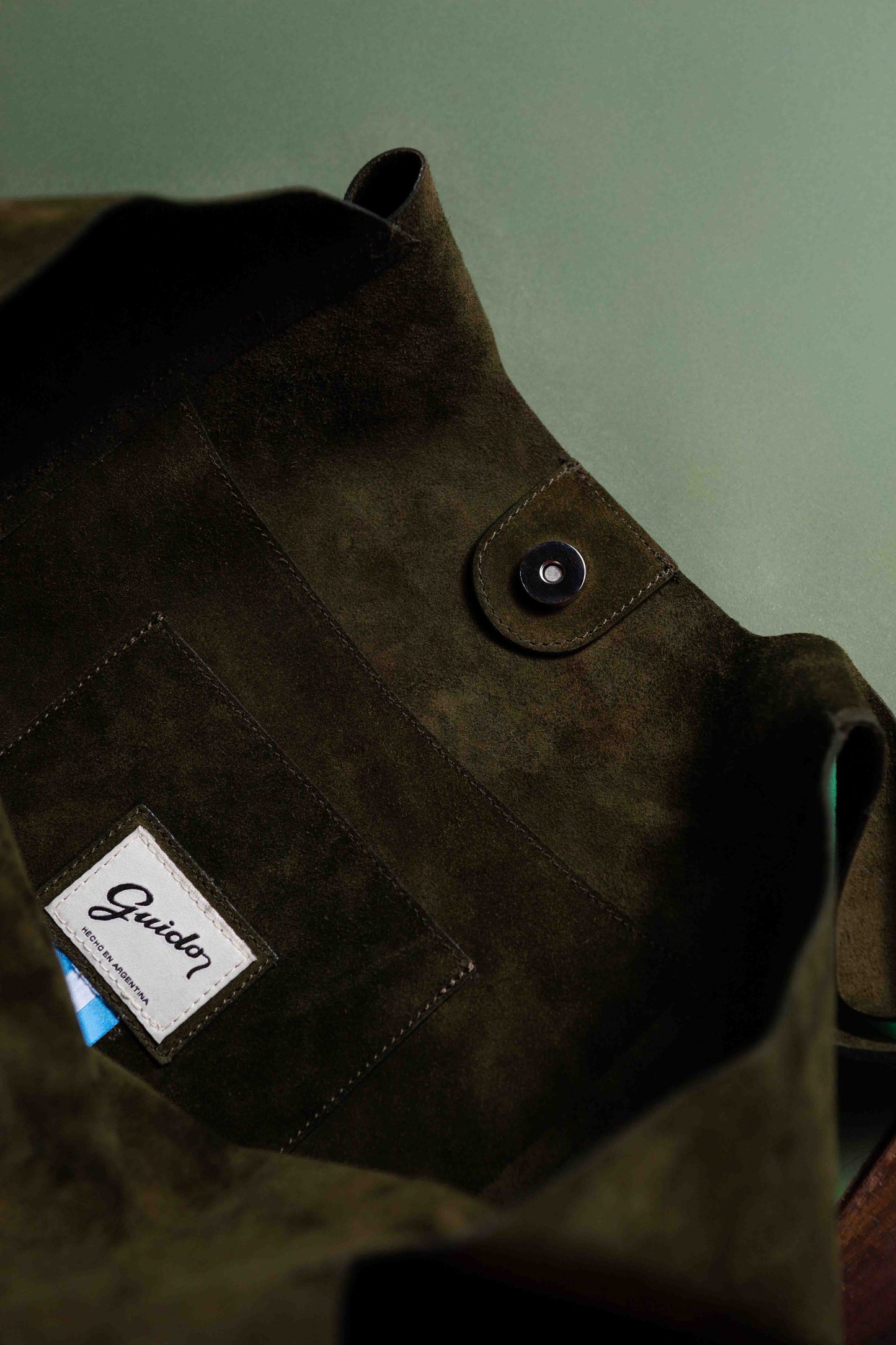 Cartera Filipa Gamuza Olivo