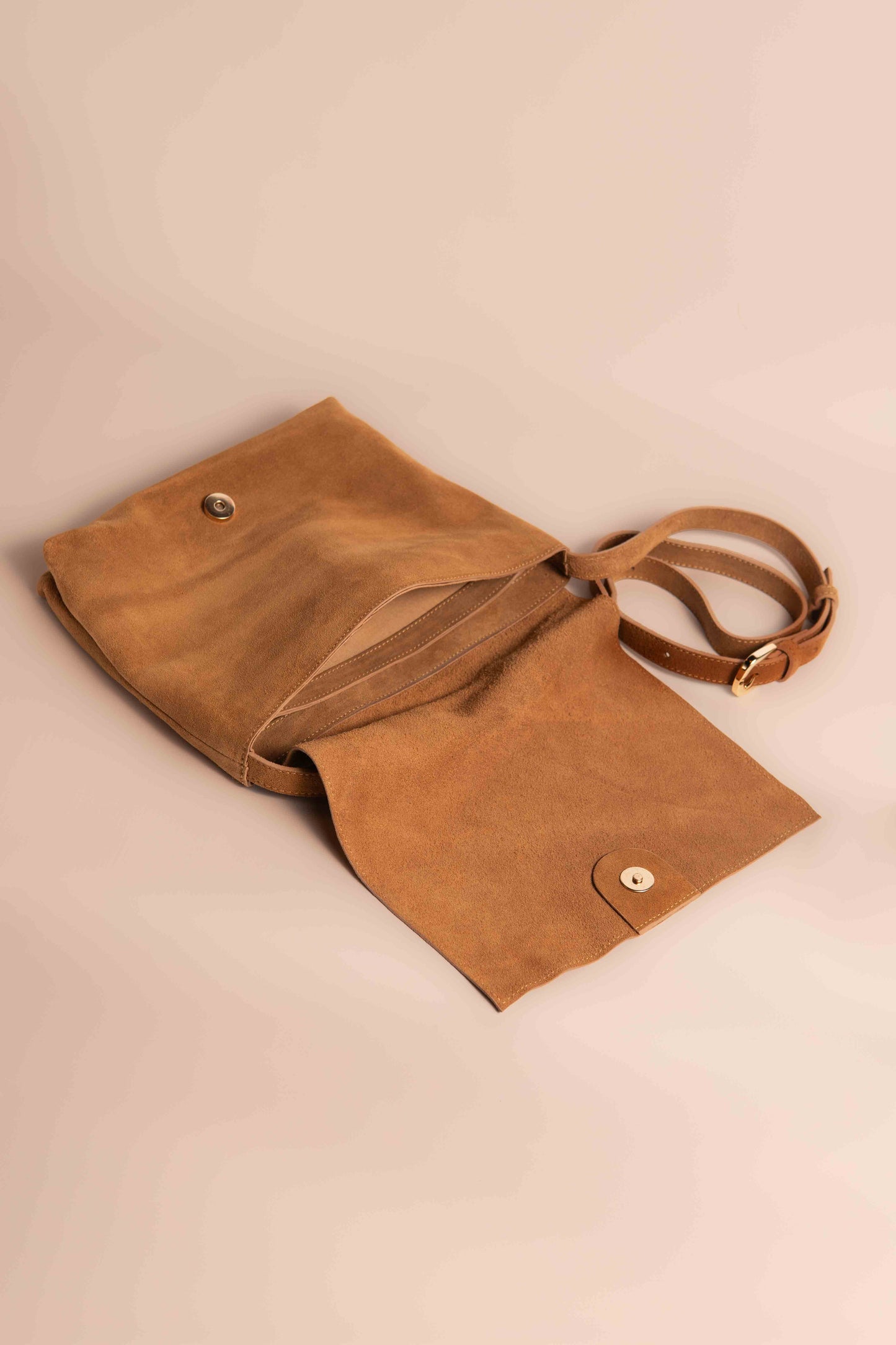 Cartera Malva Gamuza Camel