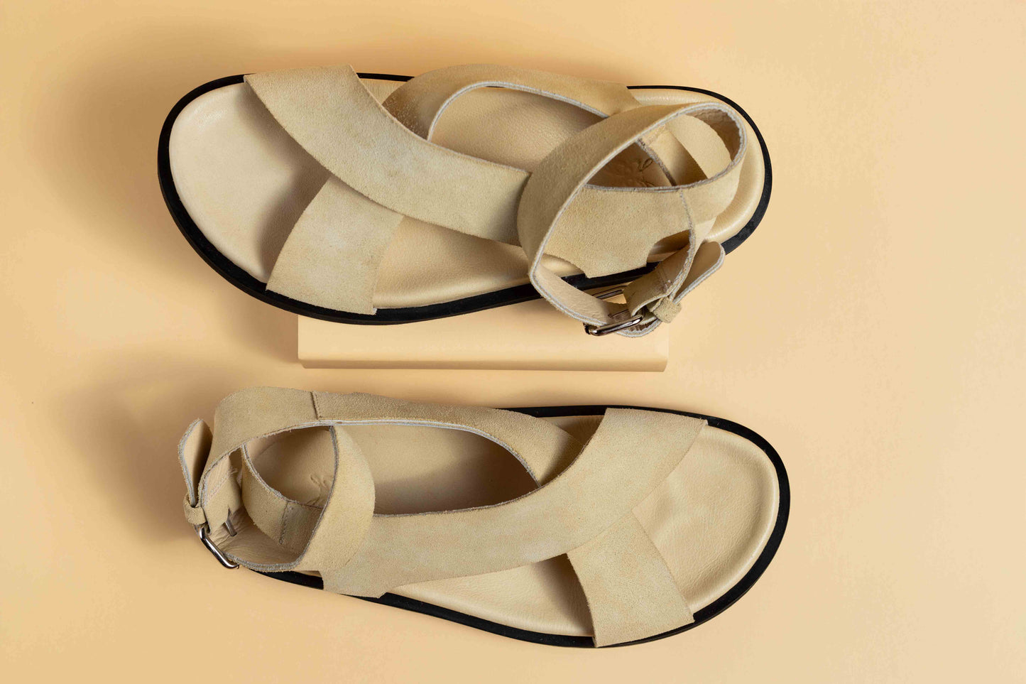 𝗣𝗥𝗘𝗩𝗘𝗡𝗧𝗔  - Sandalia Creta Matcha