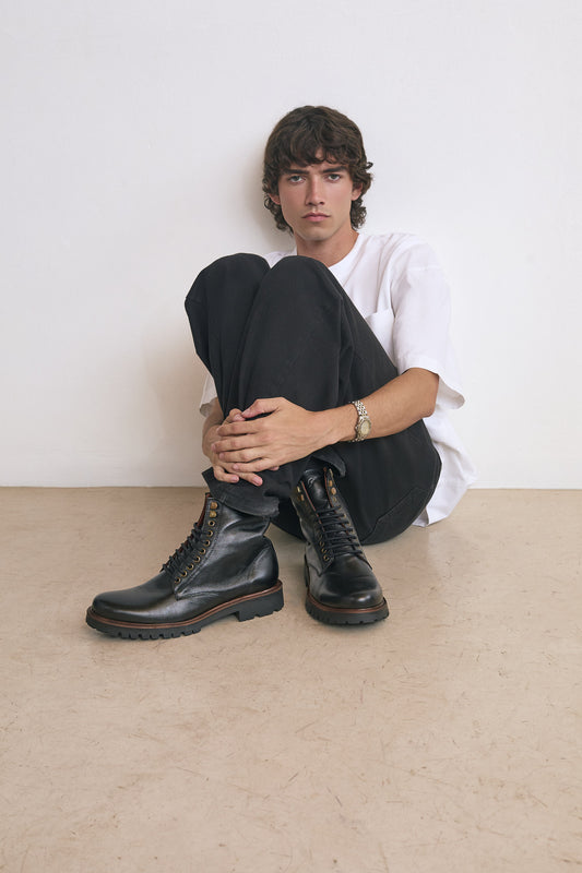 Bota Logan Negro